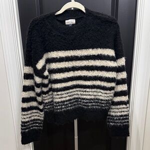Universal Thread Black and Cream Striped Sweater